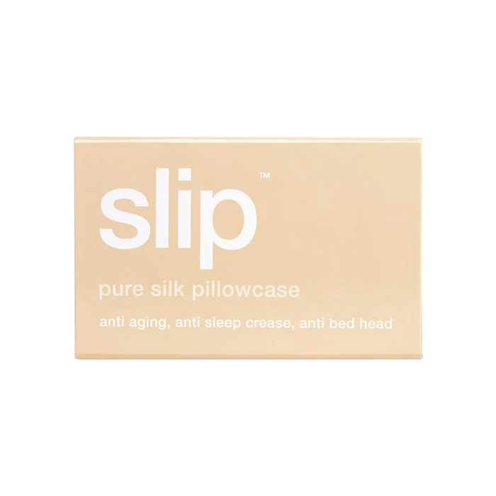 The Silk Pillowcase is made with the highest grade (6A) long fiber mulberry silk, with a thickness of 22 momme and non-toxic dyes.